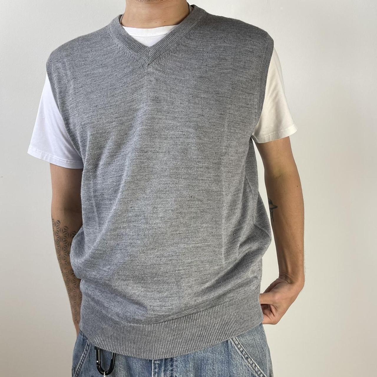 Vintage grey sweater vest