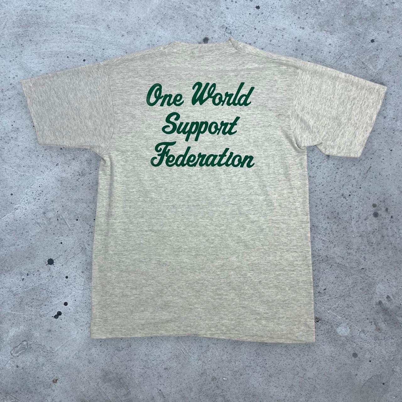 Vintage earth t shirt