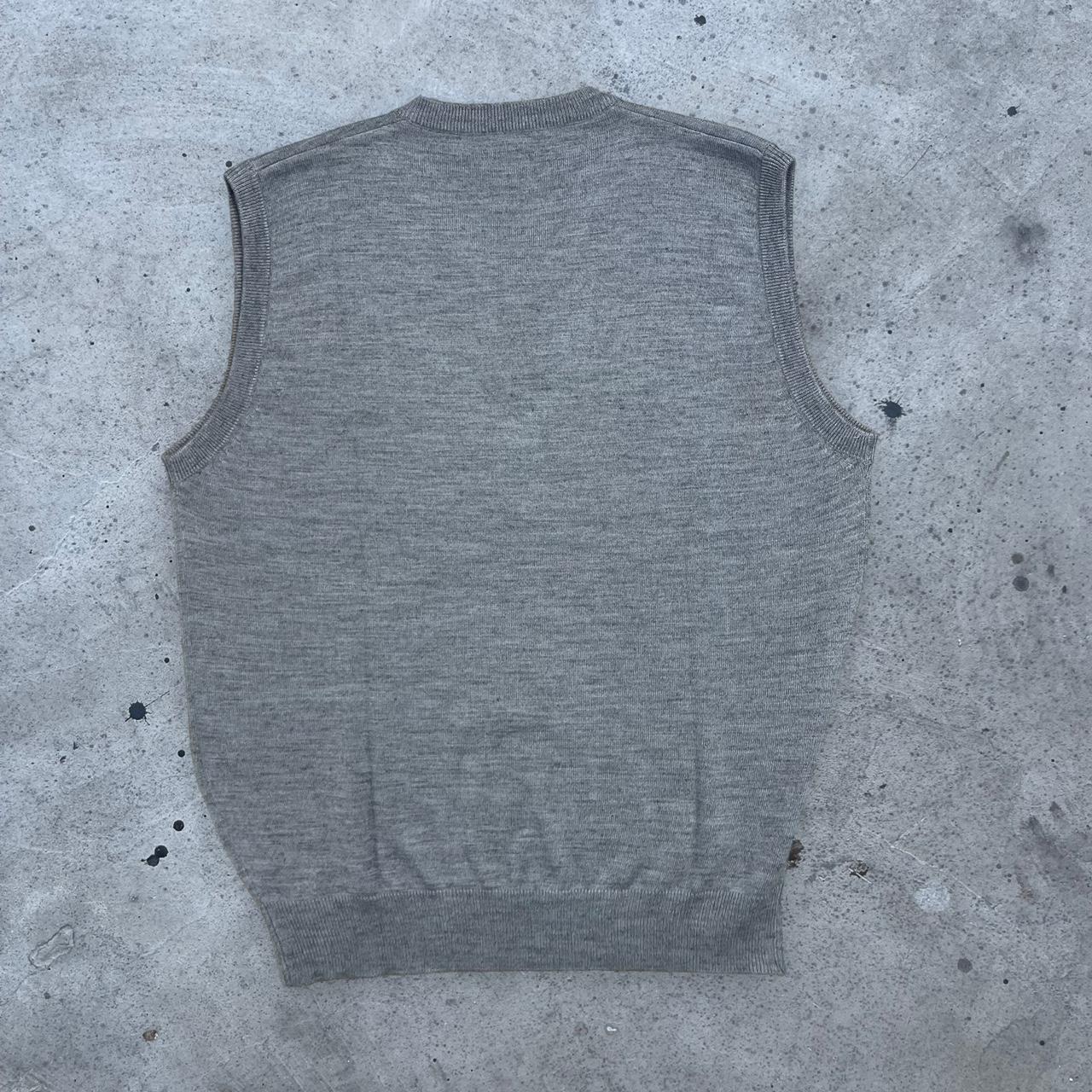 Vintage grey sweater vest