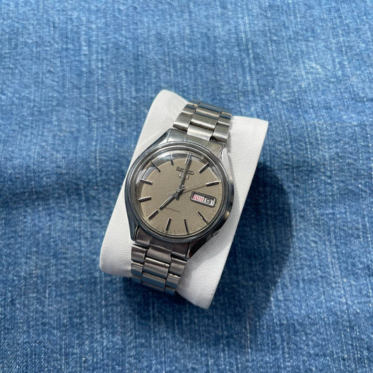 Vintage Seiko 5 Automatic Watch