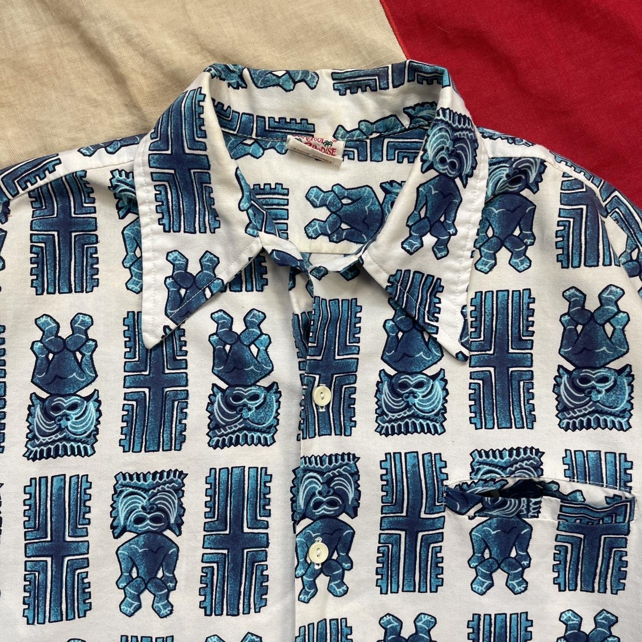 Vintage Hawaiian shirt