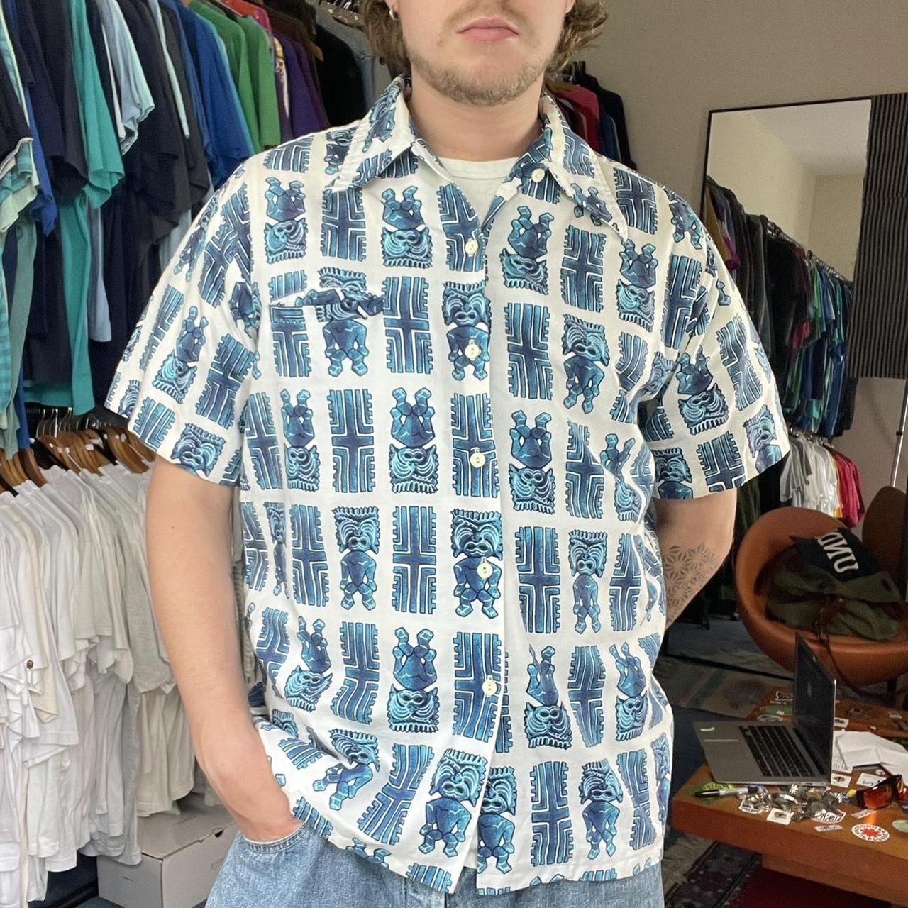 Vintage Hawaiian shirt